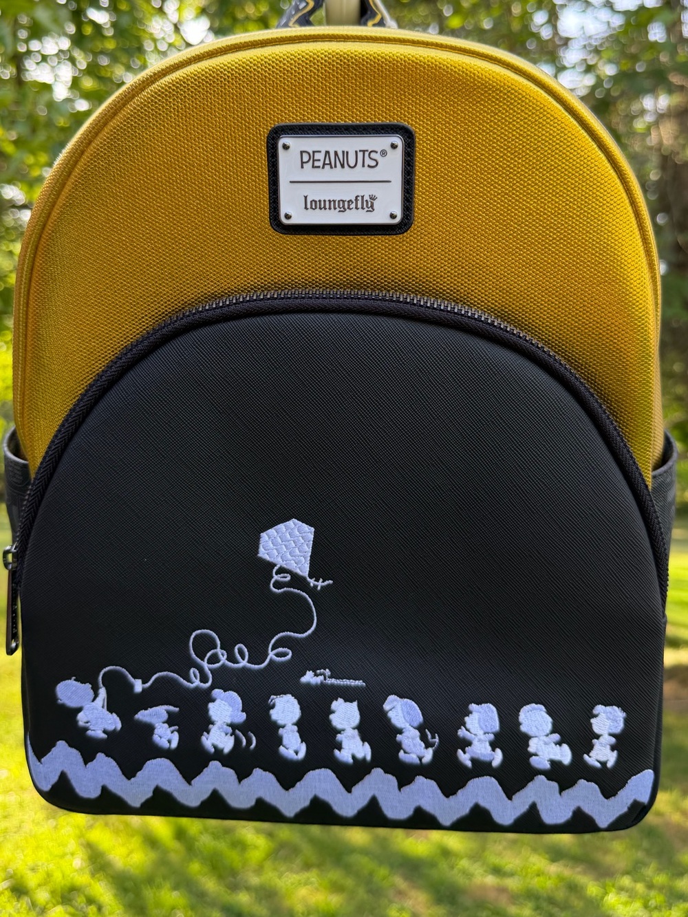Loungefly Peanuts 75th Anniversary Snoopy Gang Gold Hard Tag Backpack NWT